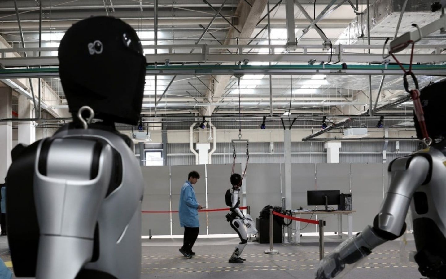 Trung Quốc huy động gần 30 vạn robot công nghiệp để ứng phó dân số già và thiếu hụt lao động